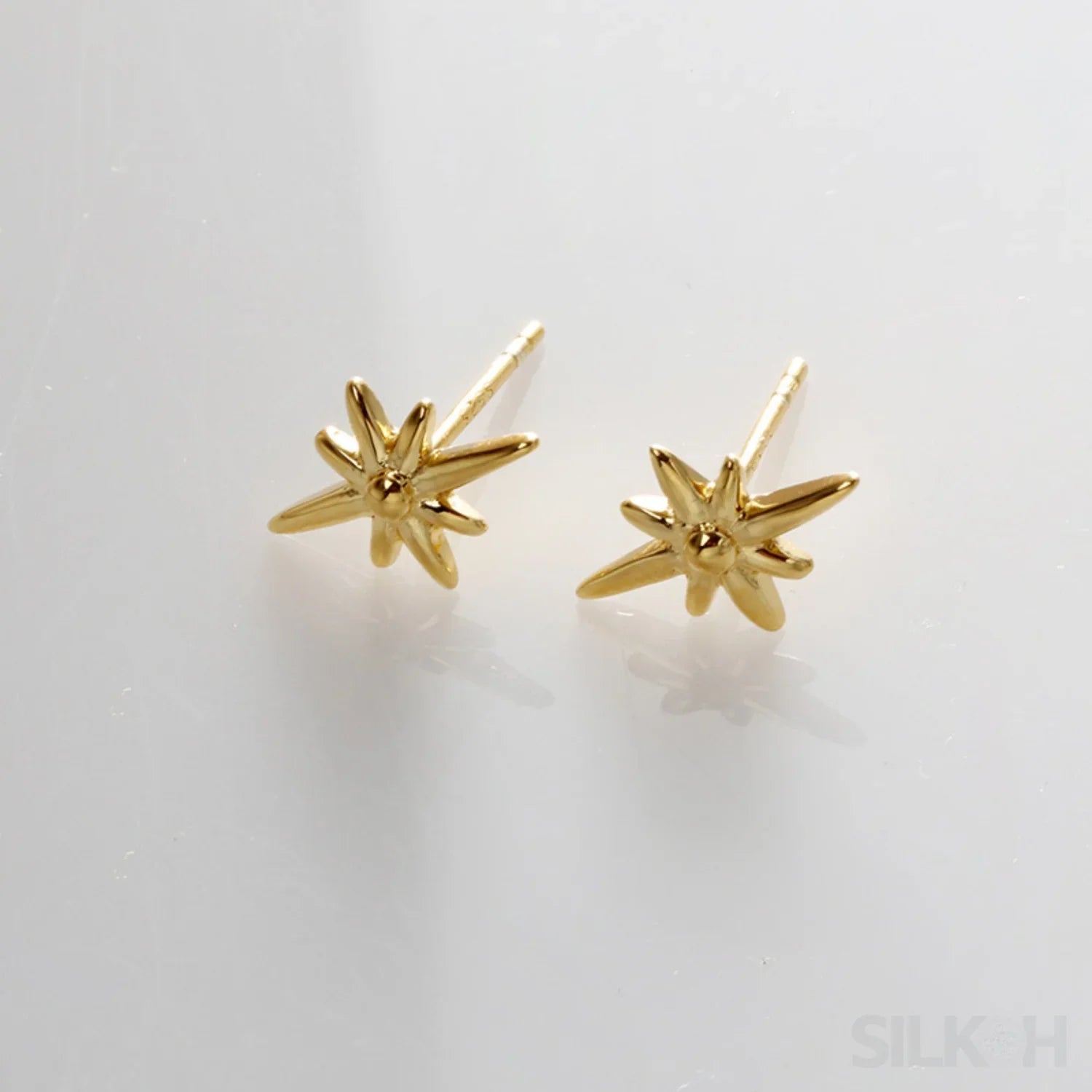 18K Gold Plated Sterling Silver Minimalist Stud Earrings Mae - Sassygrove