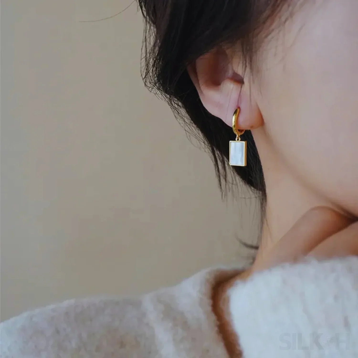 18K Gold Plated Sterling Silver Mother Of The Pearl Hoop Earrings Jay - Sassygrove