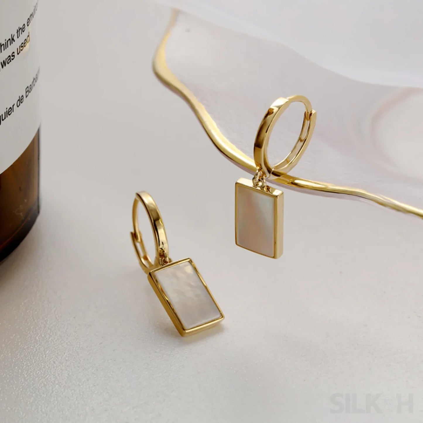 18K Gold Plated Sterling Silver Mother Of The Pearl Hoop Earrings Jay - Sassygrove