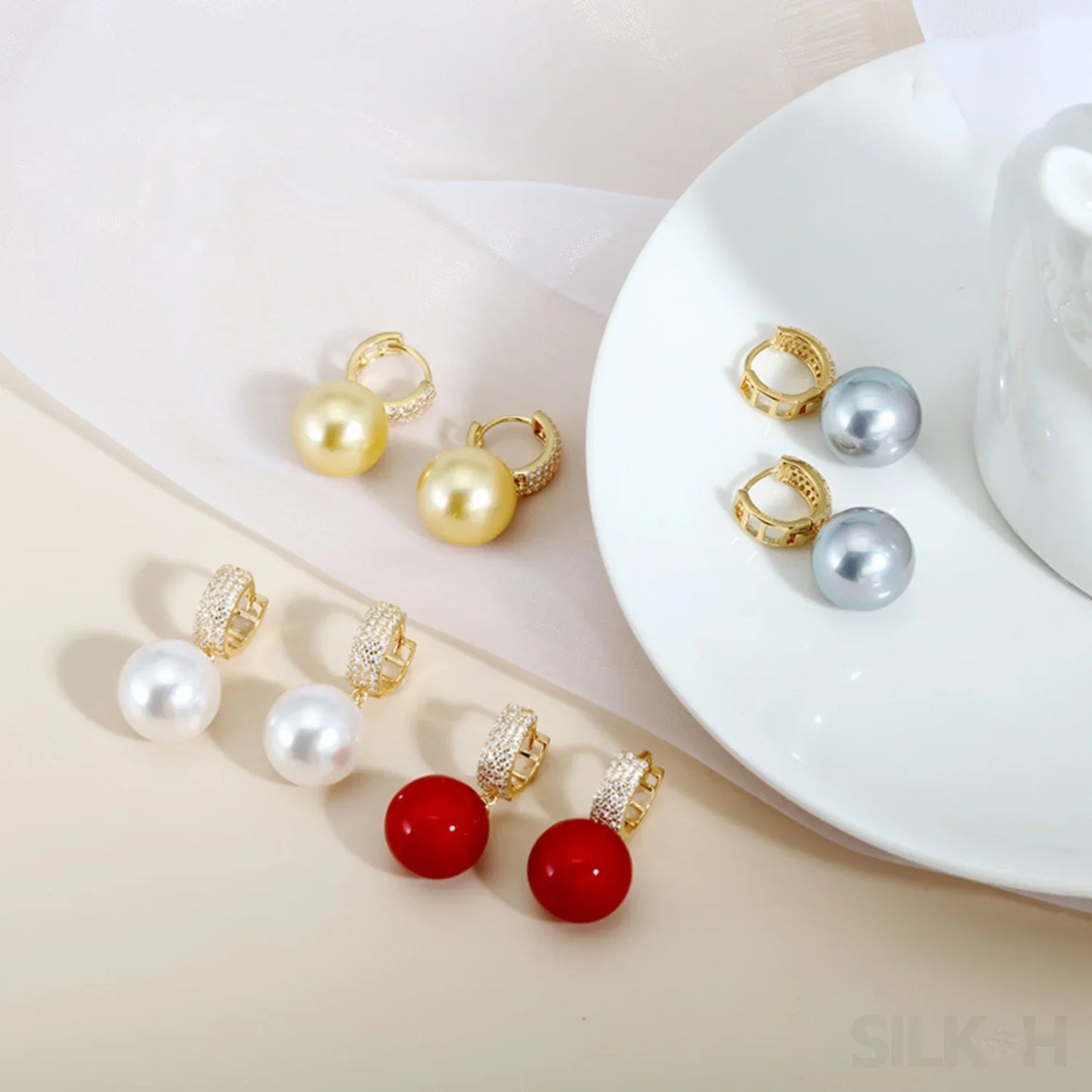 18K Gold Plated Sterling Silver Round Pearl Hoop Earrings Kai - Sassygrove