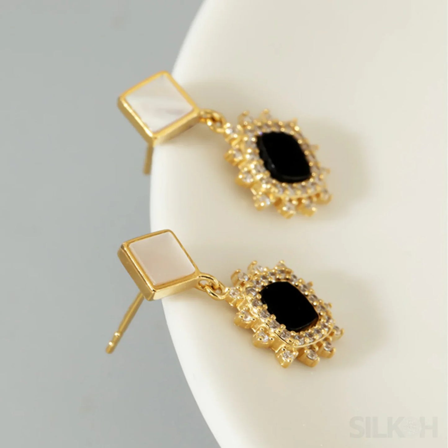 18K Gold Plated Sterling Silver Stud Sunflower Earrings Amira - Sassygrove