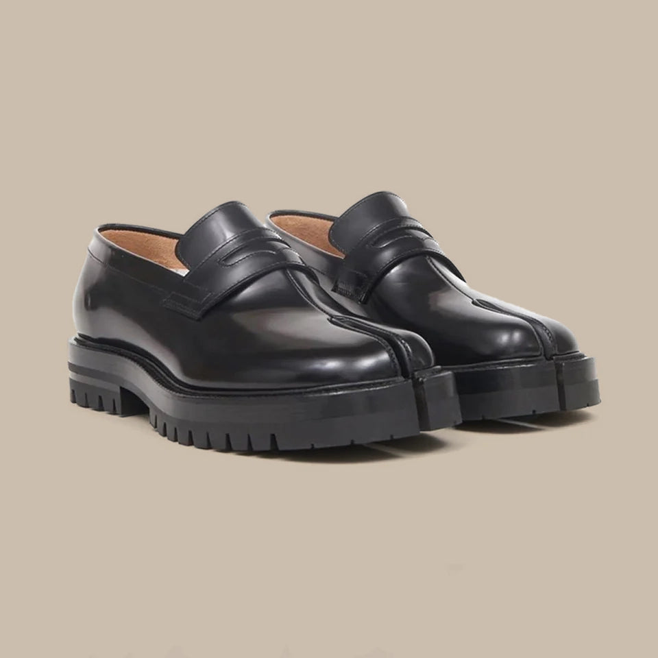 Split-Toe Tabi Loafer - Sassygrove
