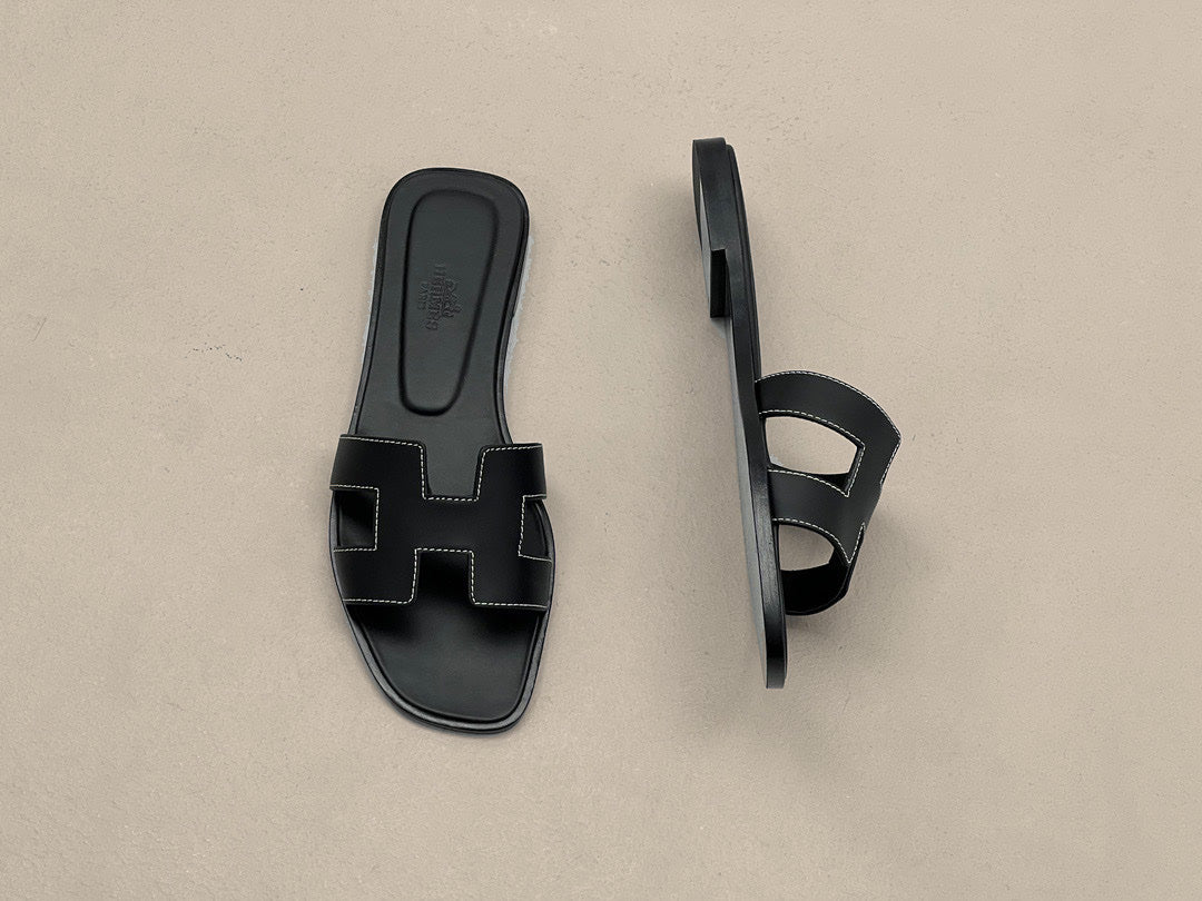 Hermee Sandals - Sassygrove
