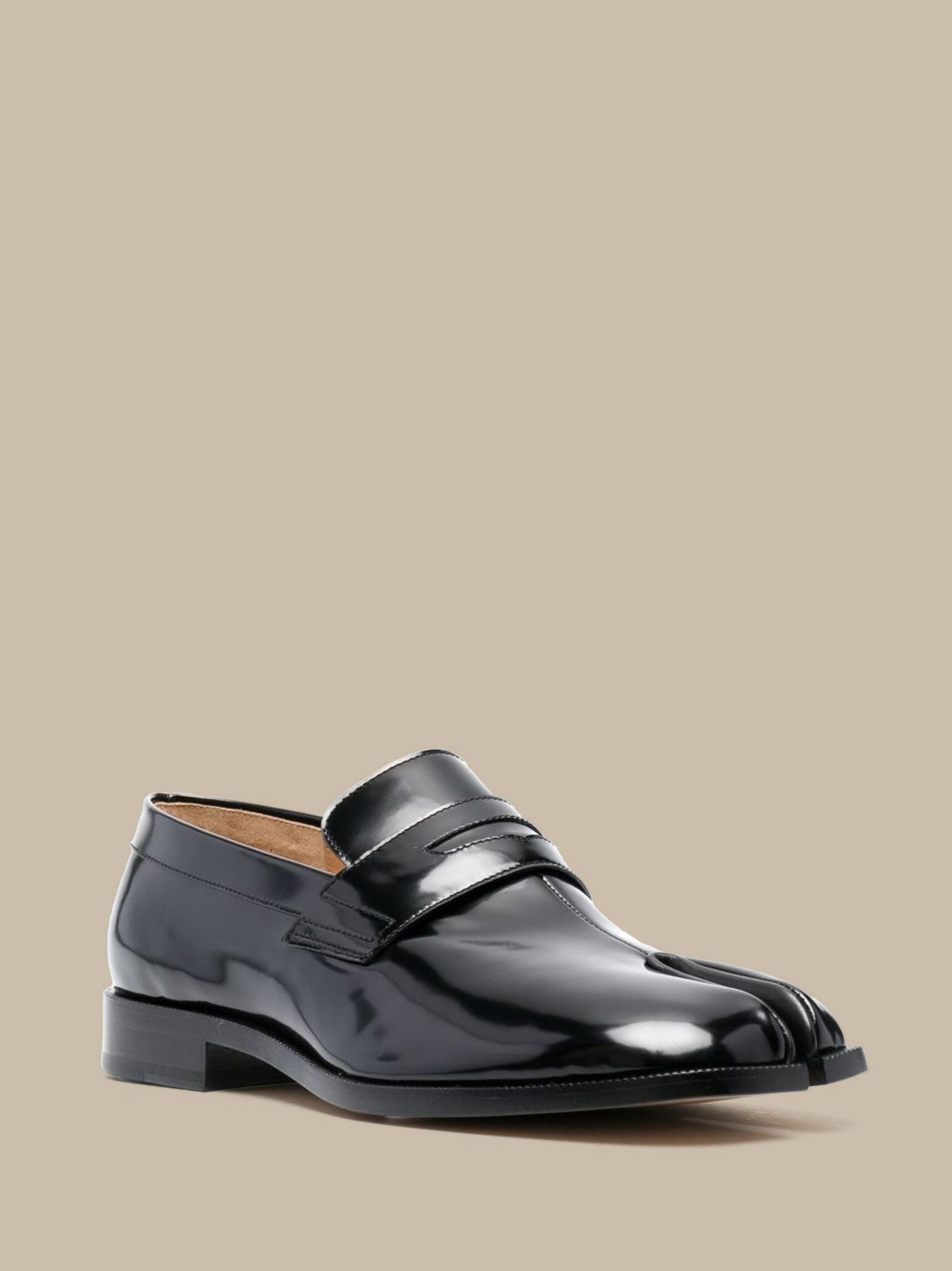Tabi loafers - Sassygrove