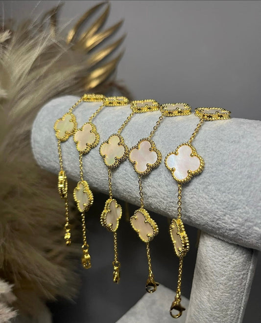 Mother of pearl bracelet - Sassygrove