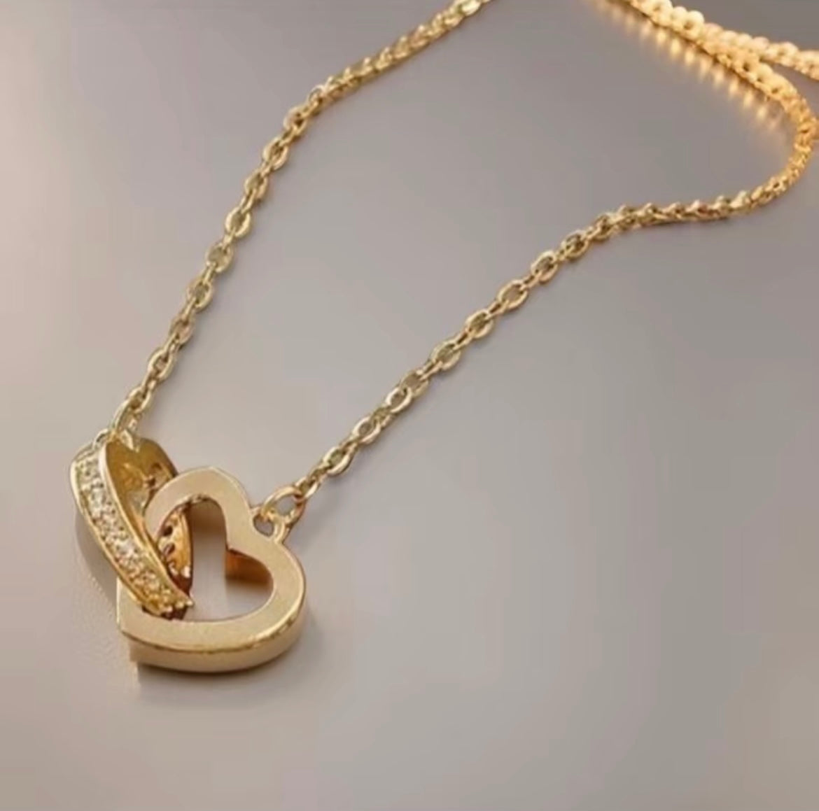Twin hearts necklace - Sassygrove