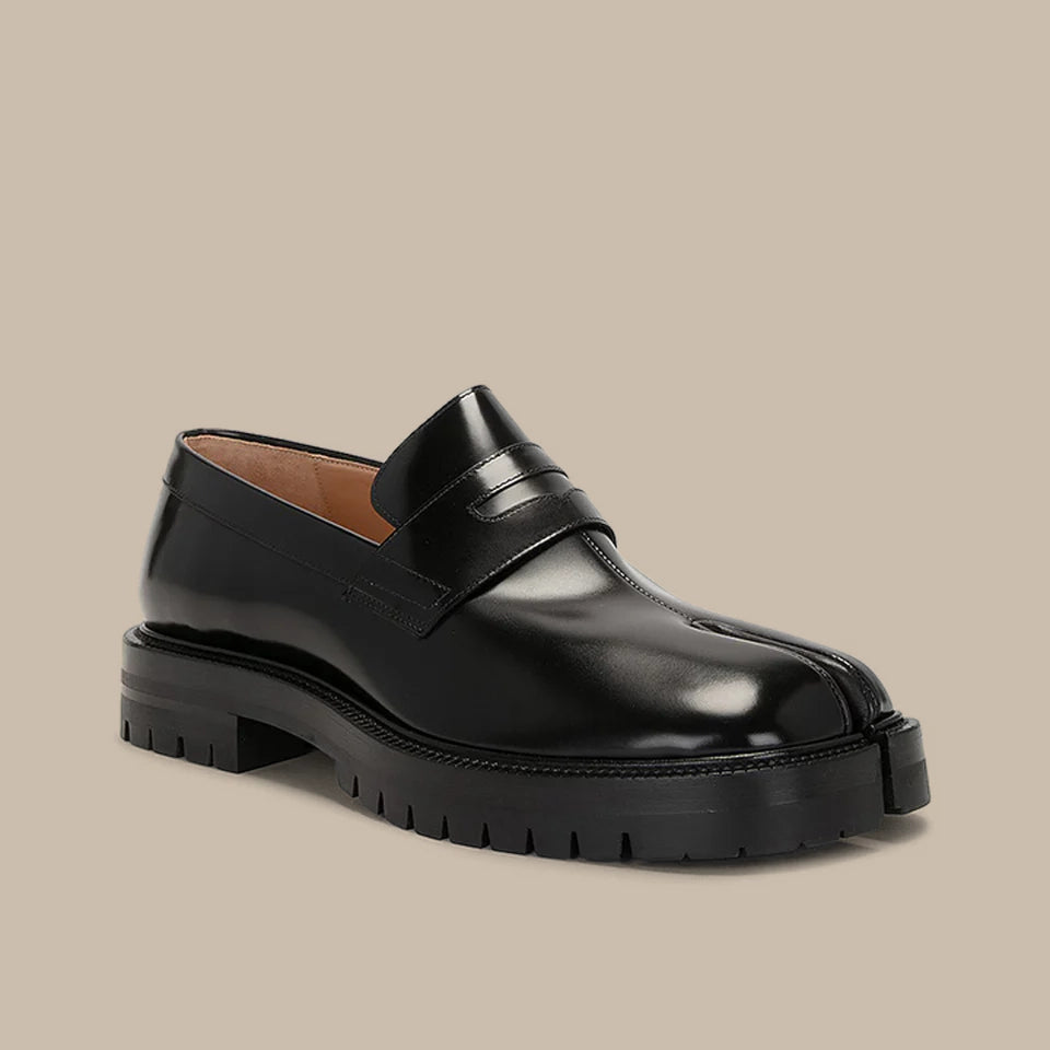 Split-Toe Tabi Loafer - Sassygrove