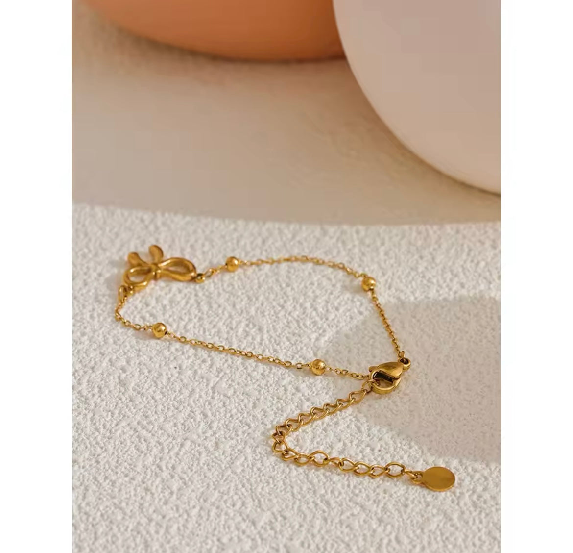 Mini bow dainty bracelet - Sassygrove