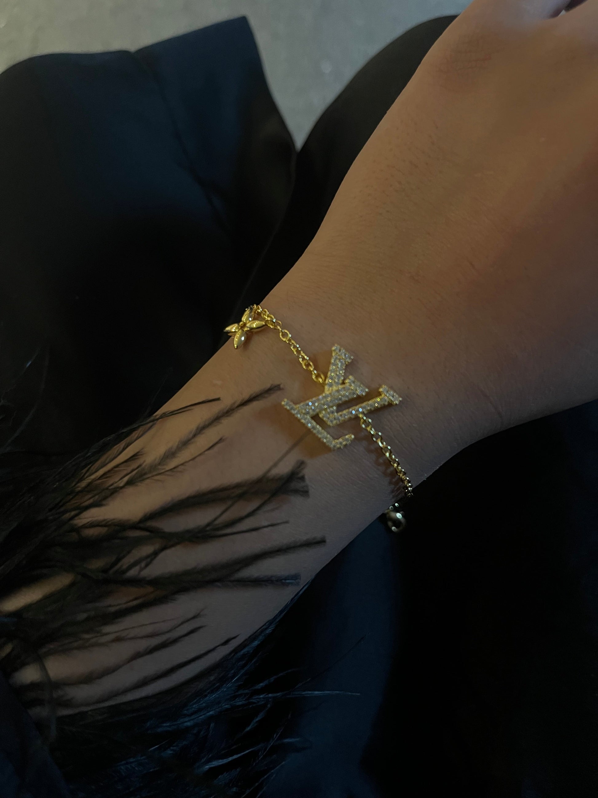 Designer lvee bling bracelet - Sassygrove