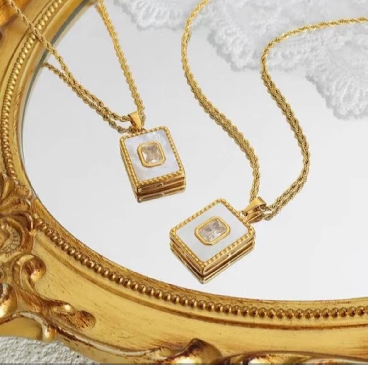 Pearline necklace - Sassygrove