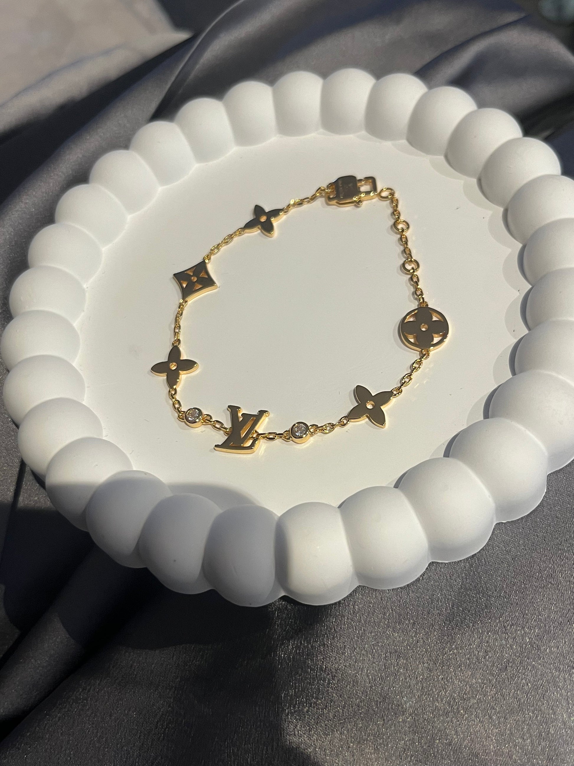 LVI bracelet - Sassygrove