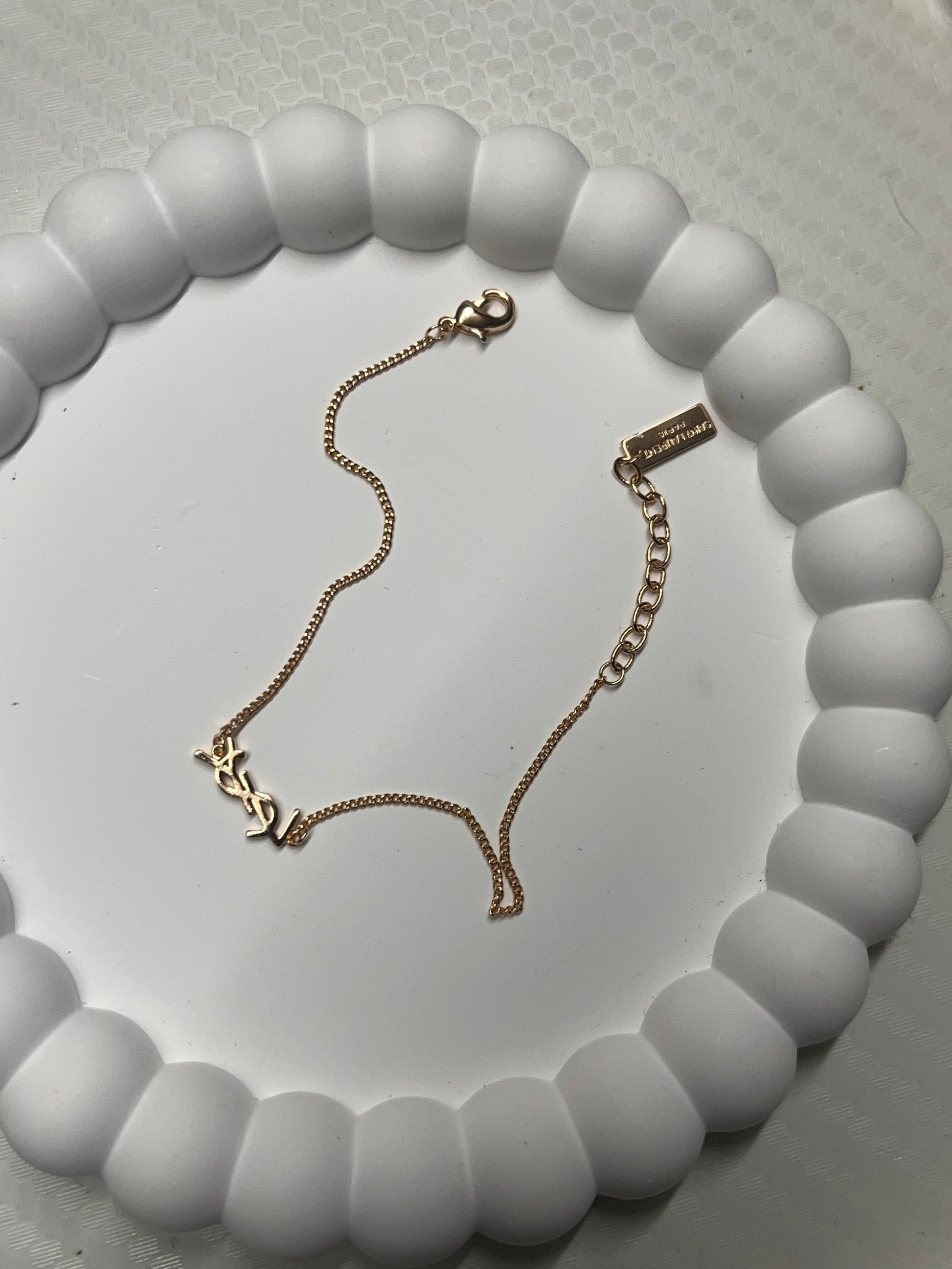 Rose gold yl bracelet - Sassygrove