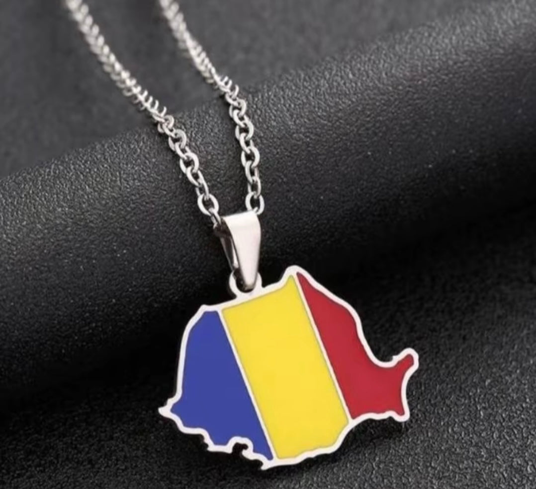 Flag necklace - Sassygrove