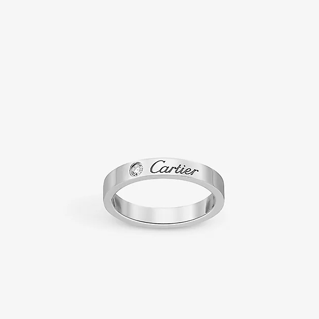 Design Gold Ladies Ring - Sassygrove