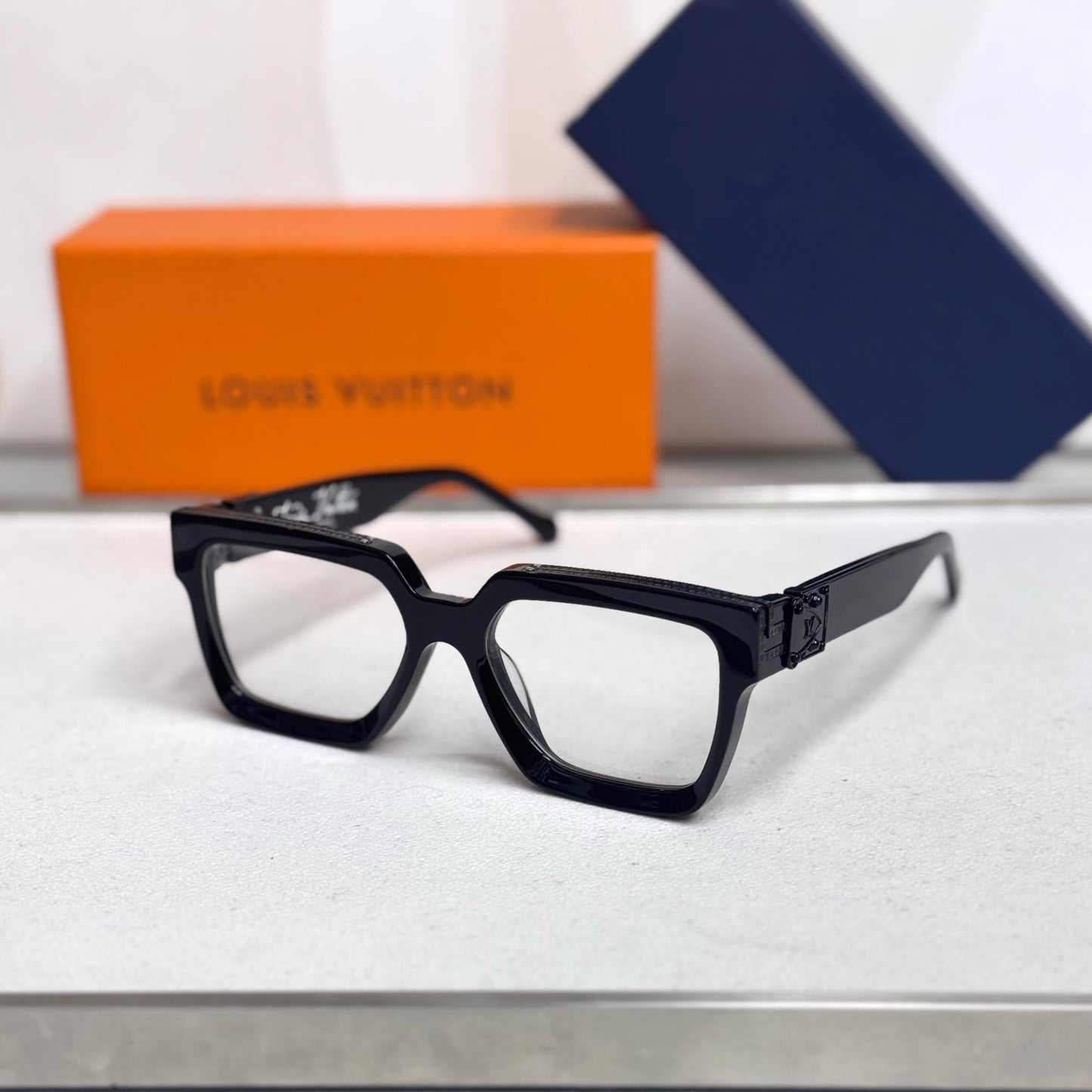 Louis Vuitton Attitude Pilot Sunglasses - Sassygrove