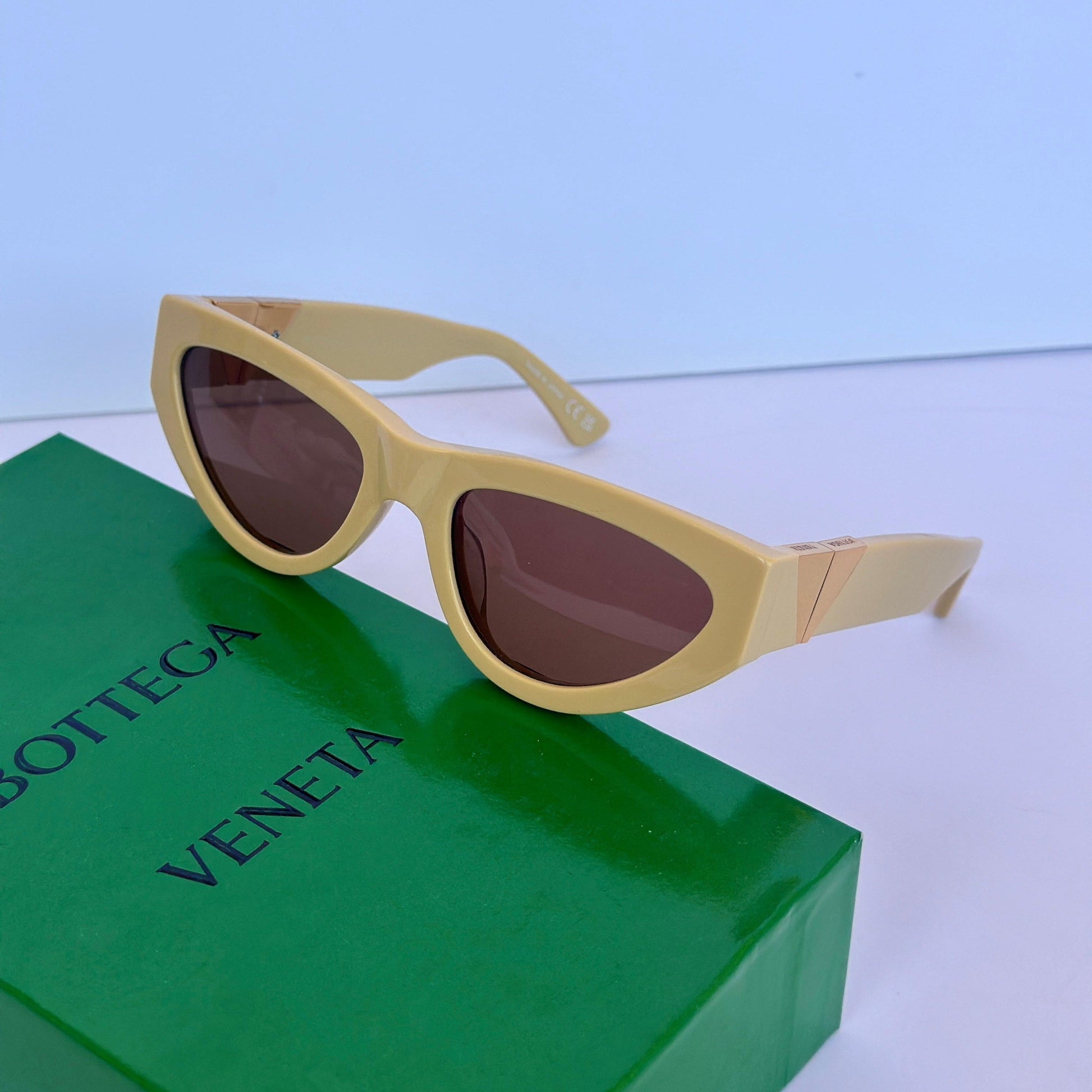 Bottega Veneta Cat-Eye Sunglasses BV1165S - Sassygrove