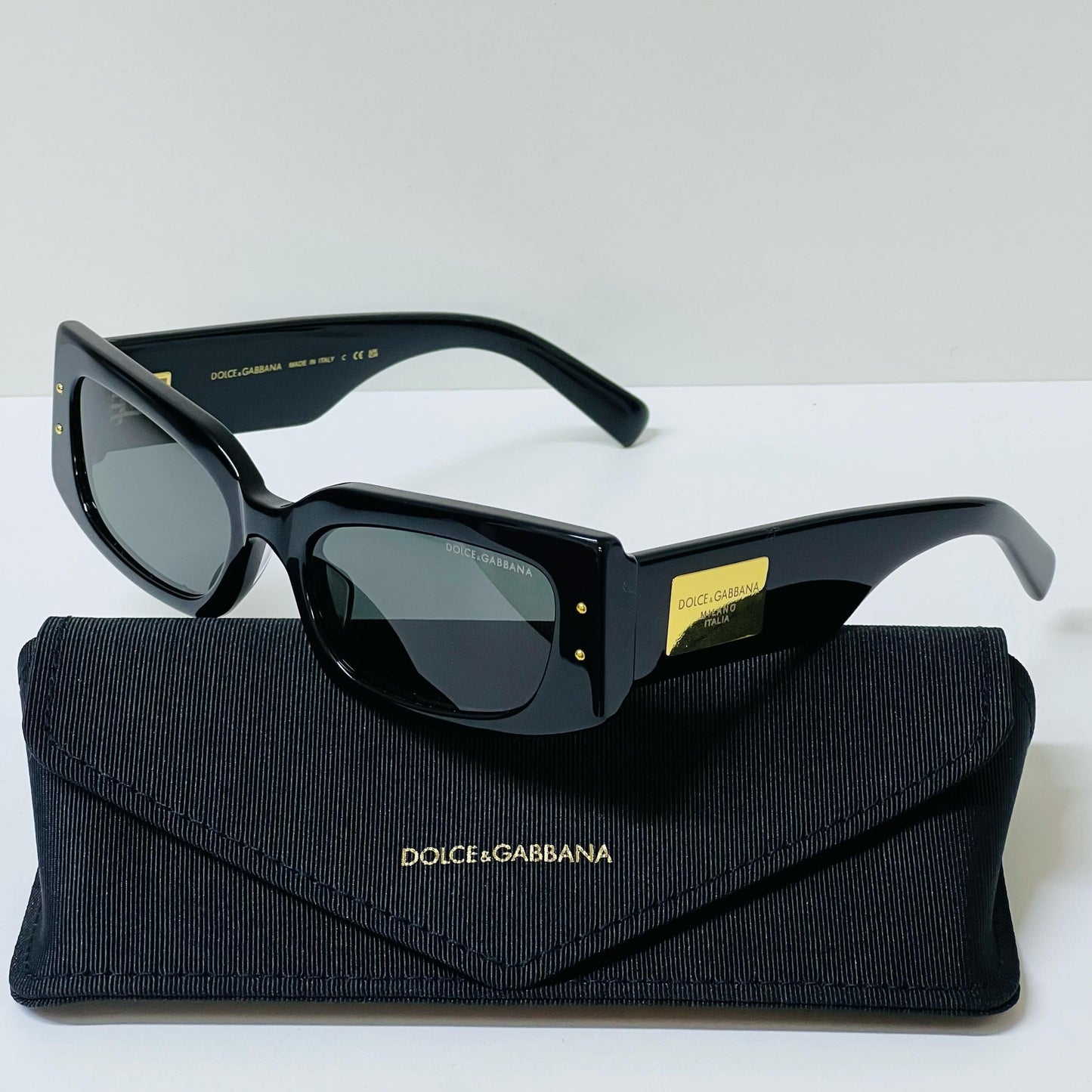 D&G DG4437B Sunglasses - Sassygrove