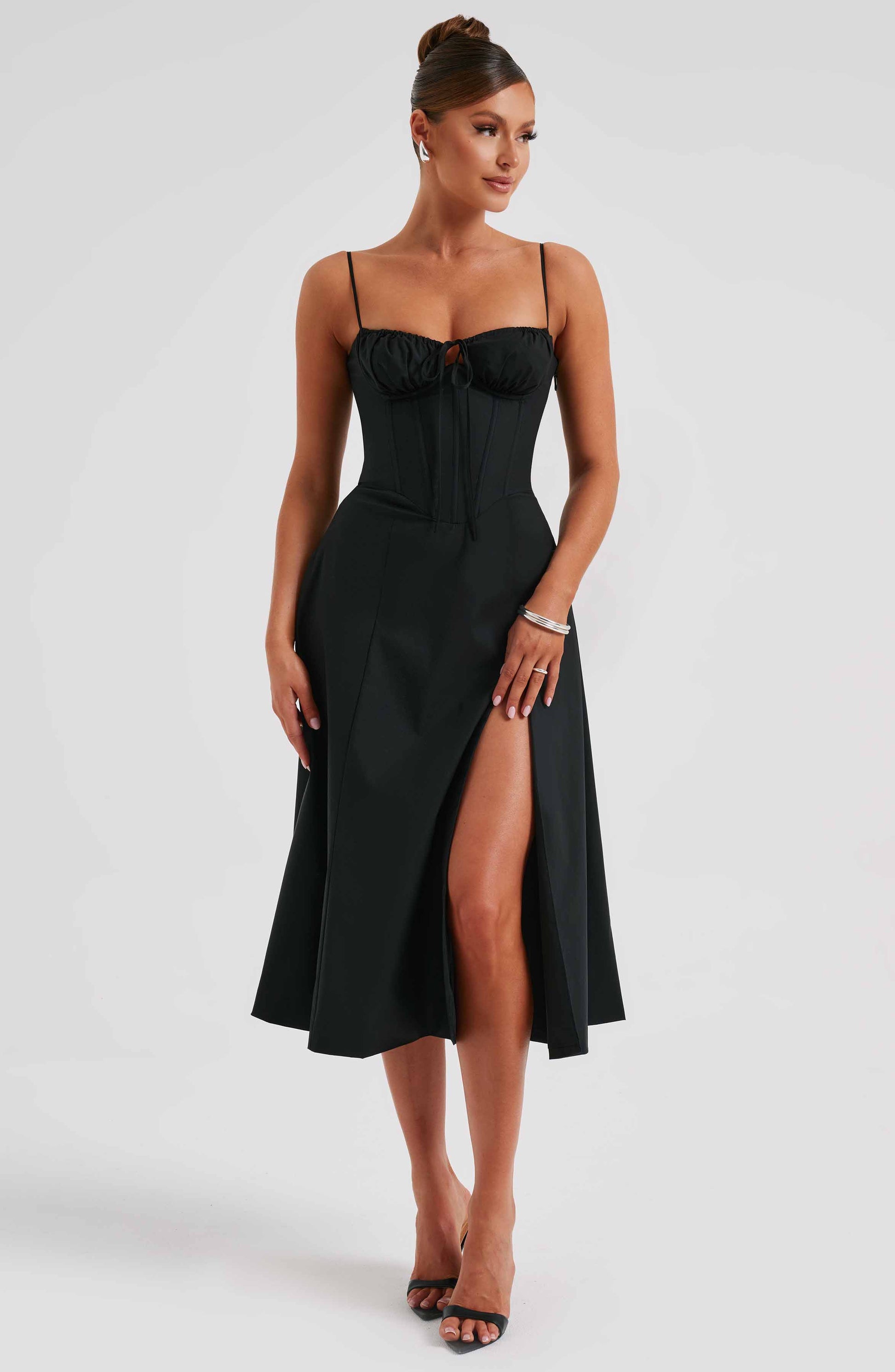 Delilah Midi Dress - Black - Sassygrove