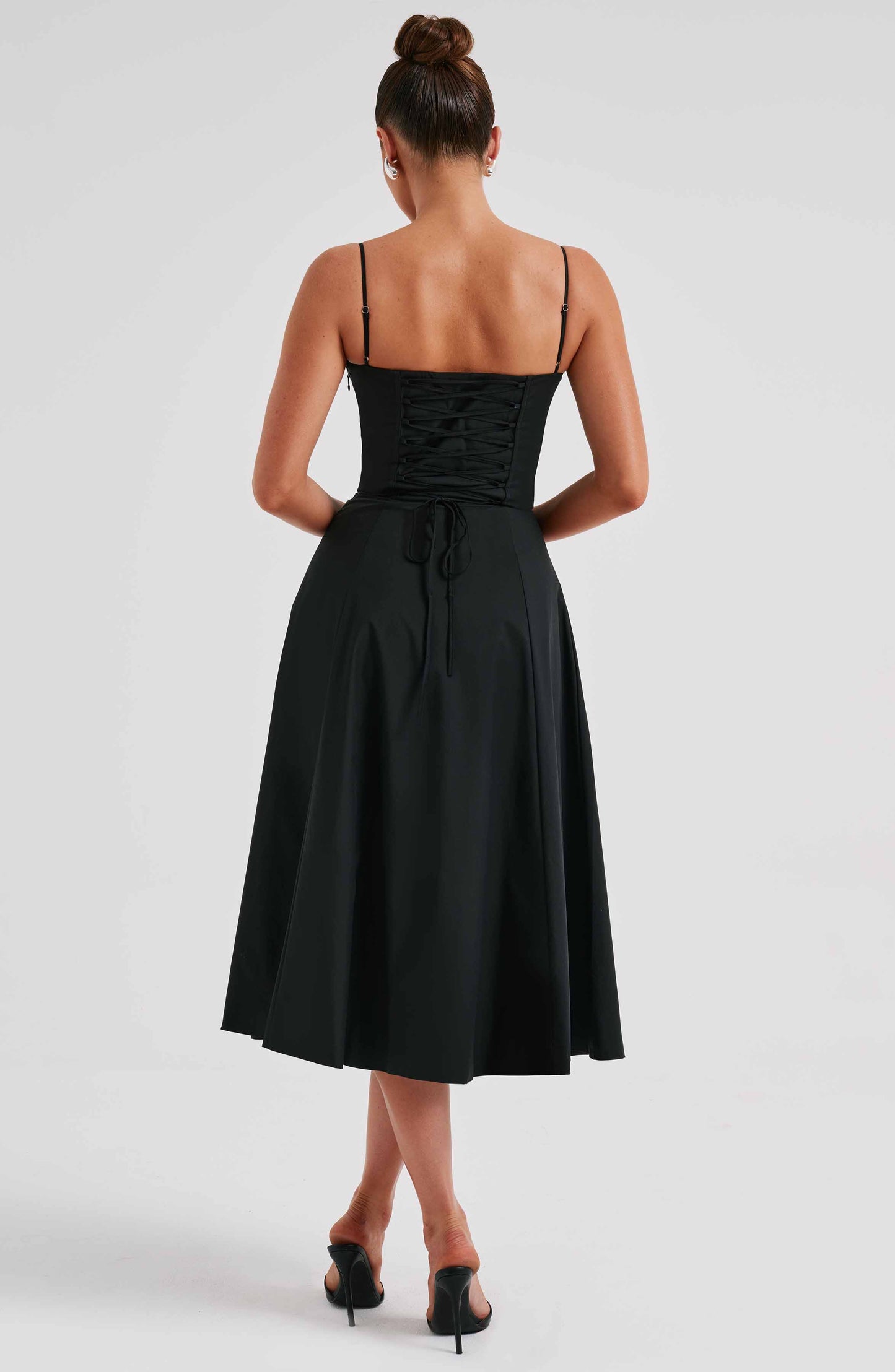 Delilah Midi Dress - Black - Sassygrove