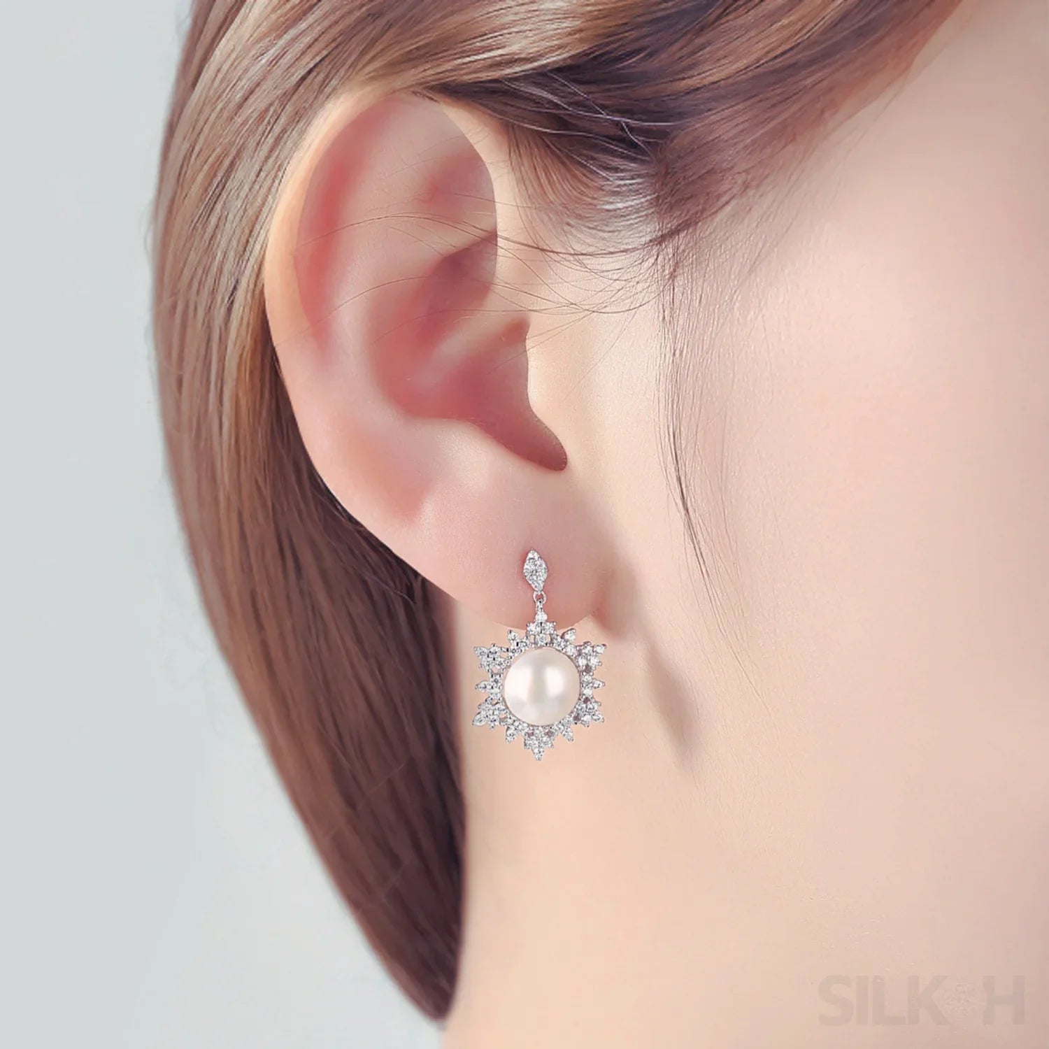 Freshwater Snowflake Shape Sterling Silver Pearl Stud Earring Ayla - Sassygrove