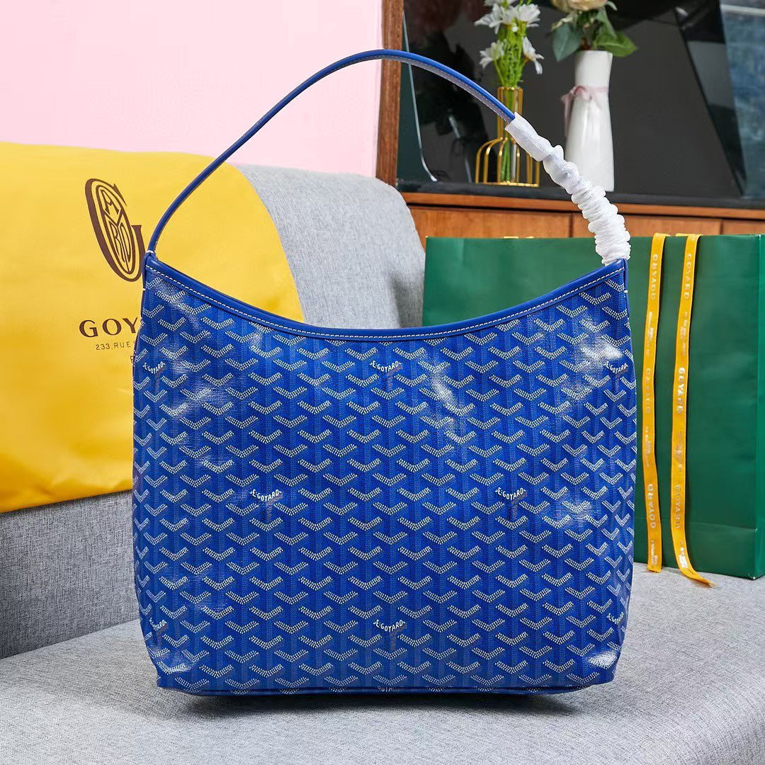 Half-Moon Shoulder Bag - Sassygrove