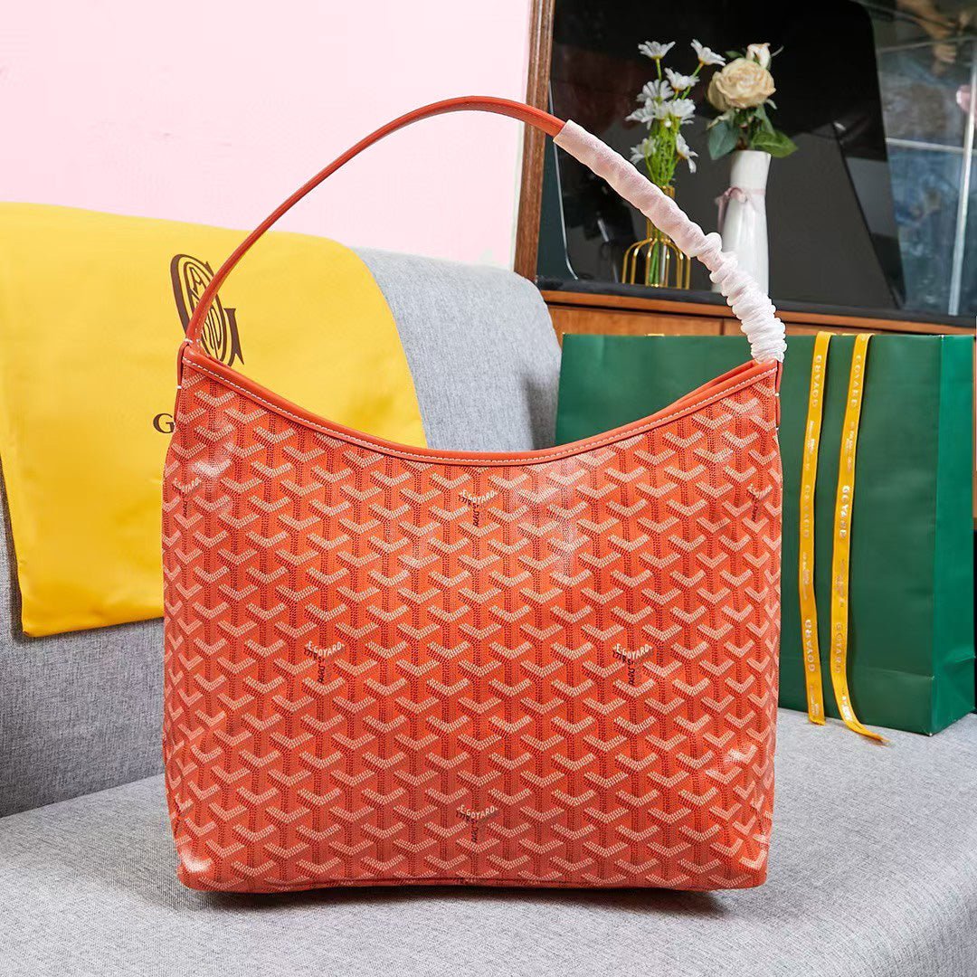 Half-Moon Shoulder Bag - Sassygrove