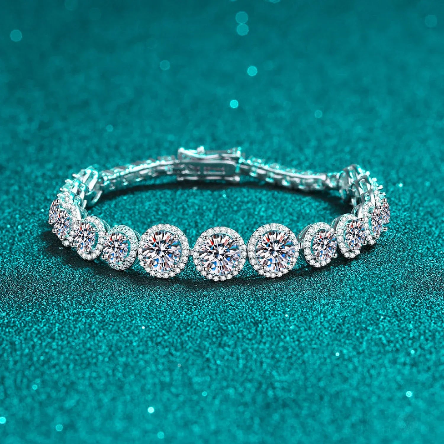 Luxury Cow Head Moissanite Bracelet Amy - Sassygrove