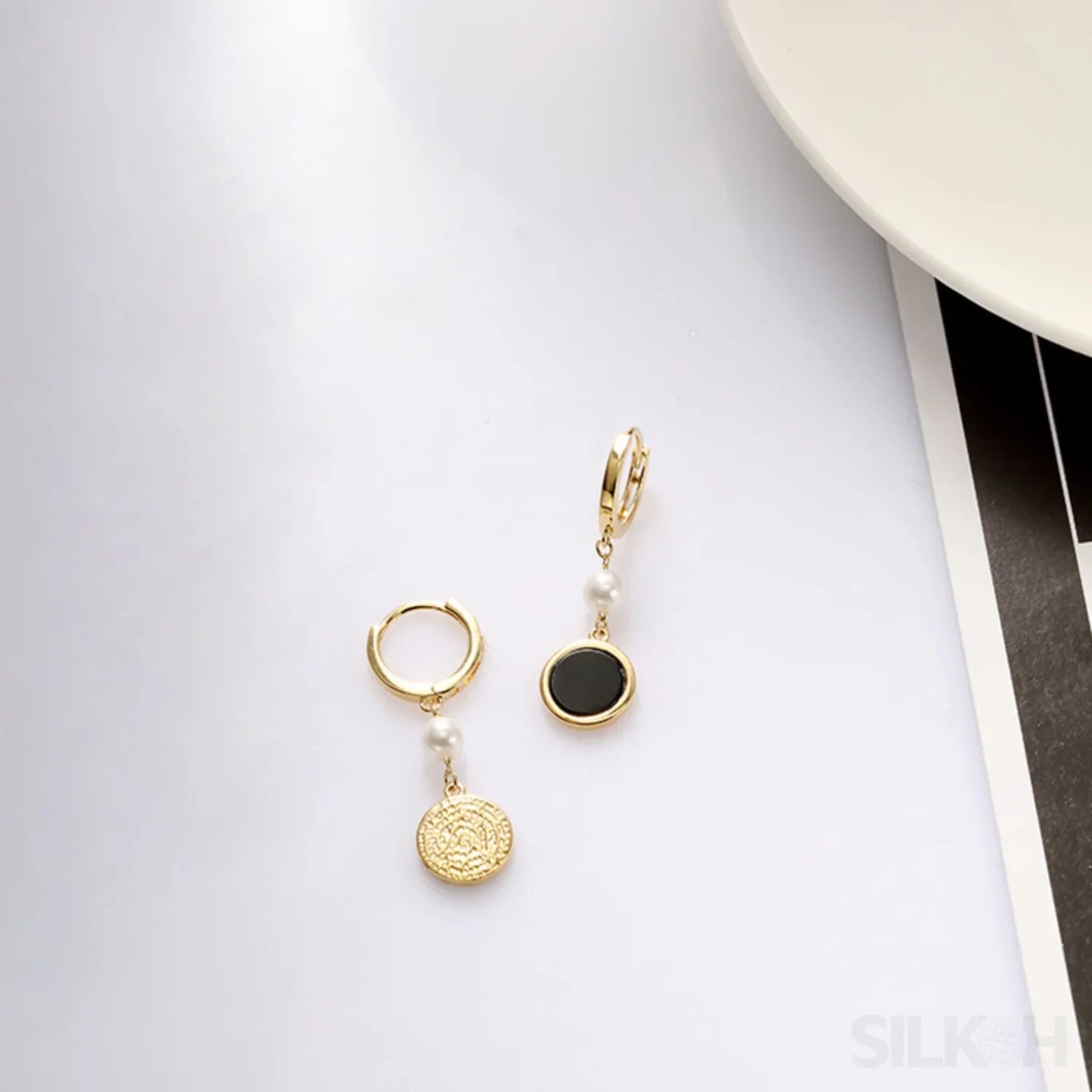 Retro 14K Gold Plated Sterling Silver Freshwater Pearl Hoop Earrings Lainey - Sassygrove