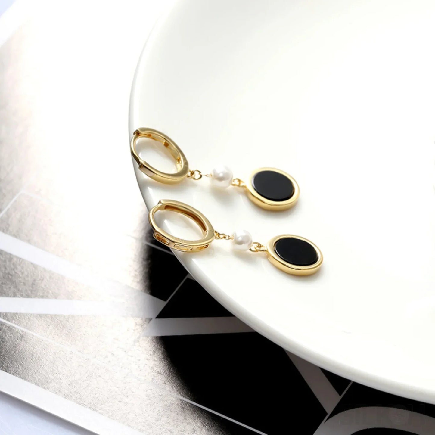 Retro 14K Gold Plated Sterling Silver Freshwater Pearl Hoop Earrings Lainey - Sassygrove