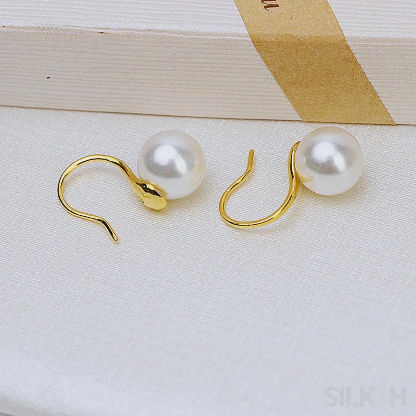 Retro Sterling Silver Freshwater Pearl Hook Earrings Flo - Sassygrove
