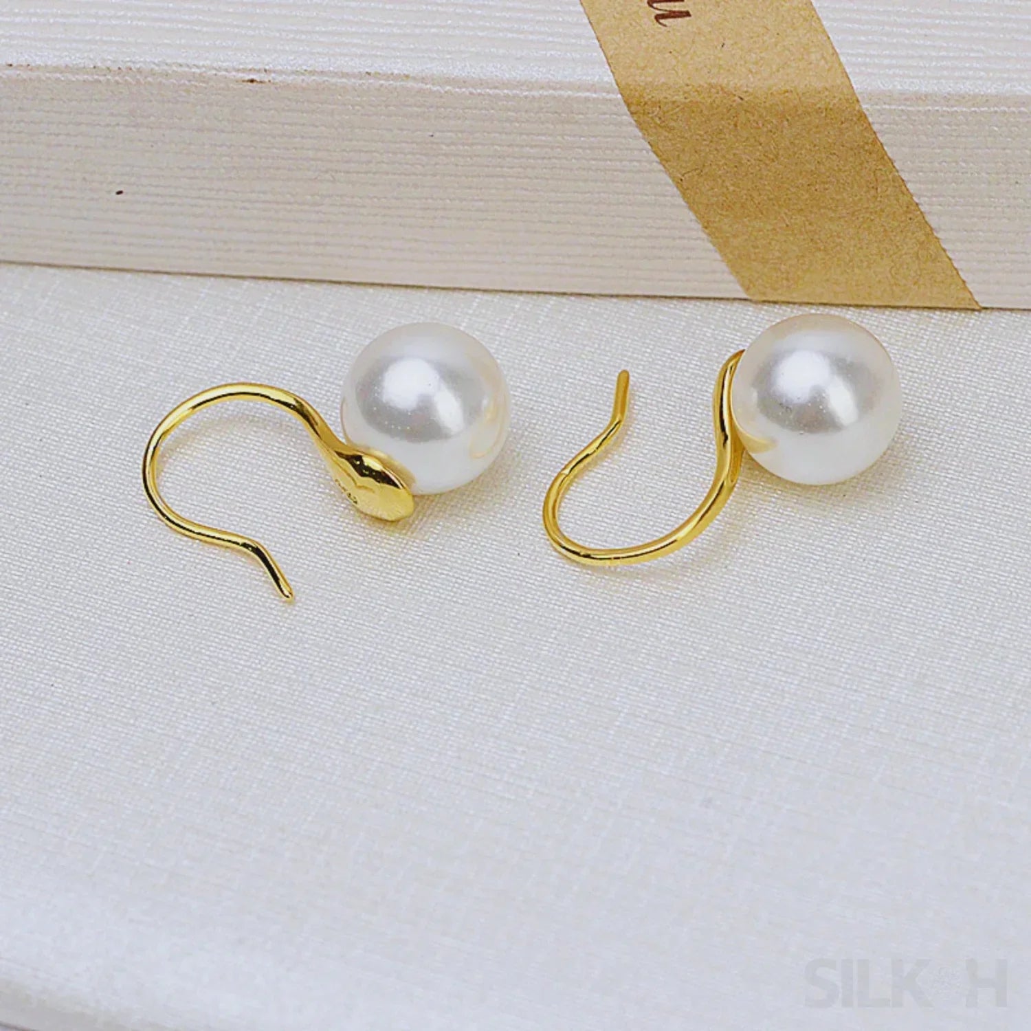 Retro Sterling Silver Freshwater Pearl Hook Earrings Flo - Sassygrove