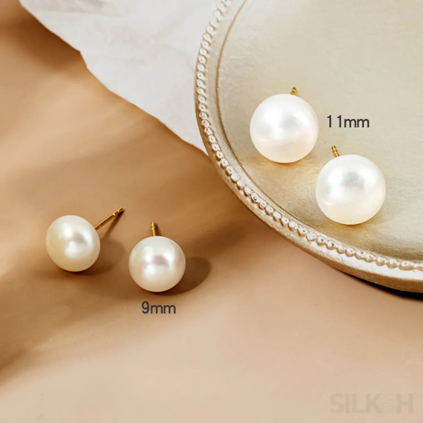 Retro Style Sterling Silver Freshwater Pearl Stud Earrings Dee - Sassygrove