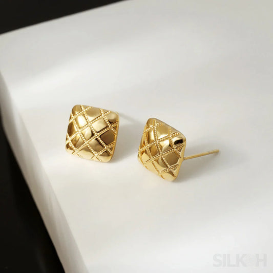 Rhombus Sterling Silver Pattern Stud Earrings Dia - Sassygrove