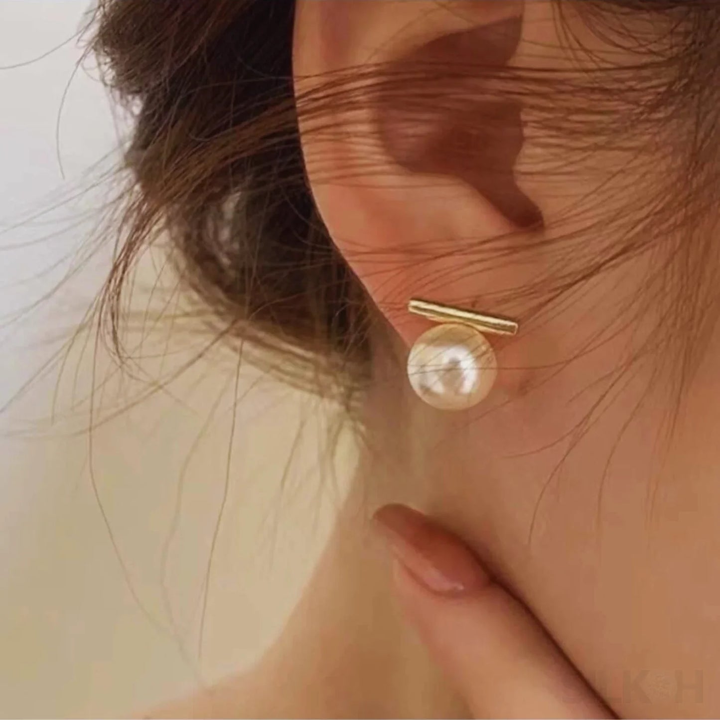 Round 18K Gold Sterling Silver Pearl Stud Bridal Earrings Gia - Sassygrove