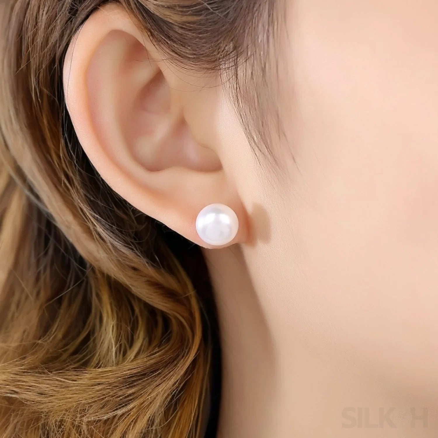 Round Sterling Silver Freshwater Pearl Stud Earrings Ada - Sassygrove