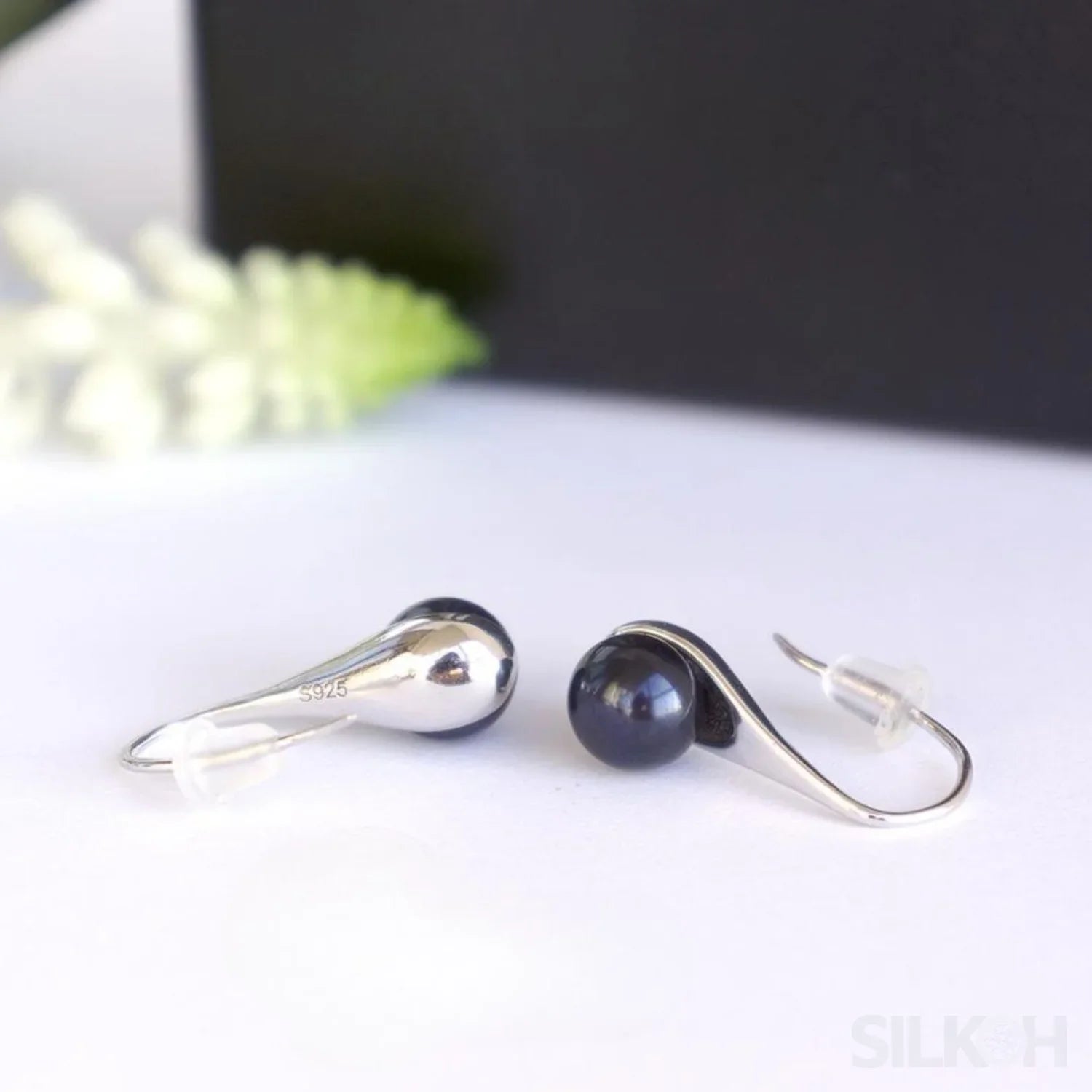 Round Sterling Silver pearl Drop Earrings Ann - Sassygrove