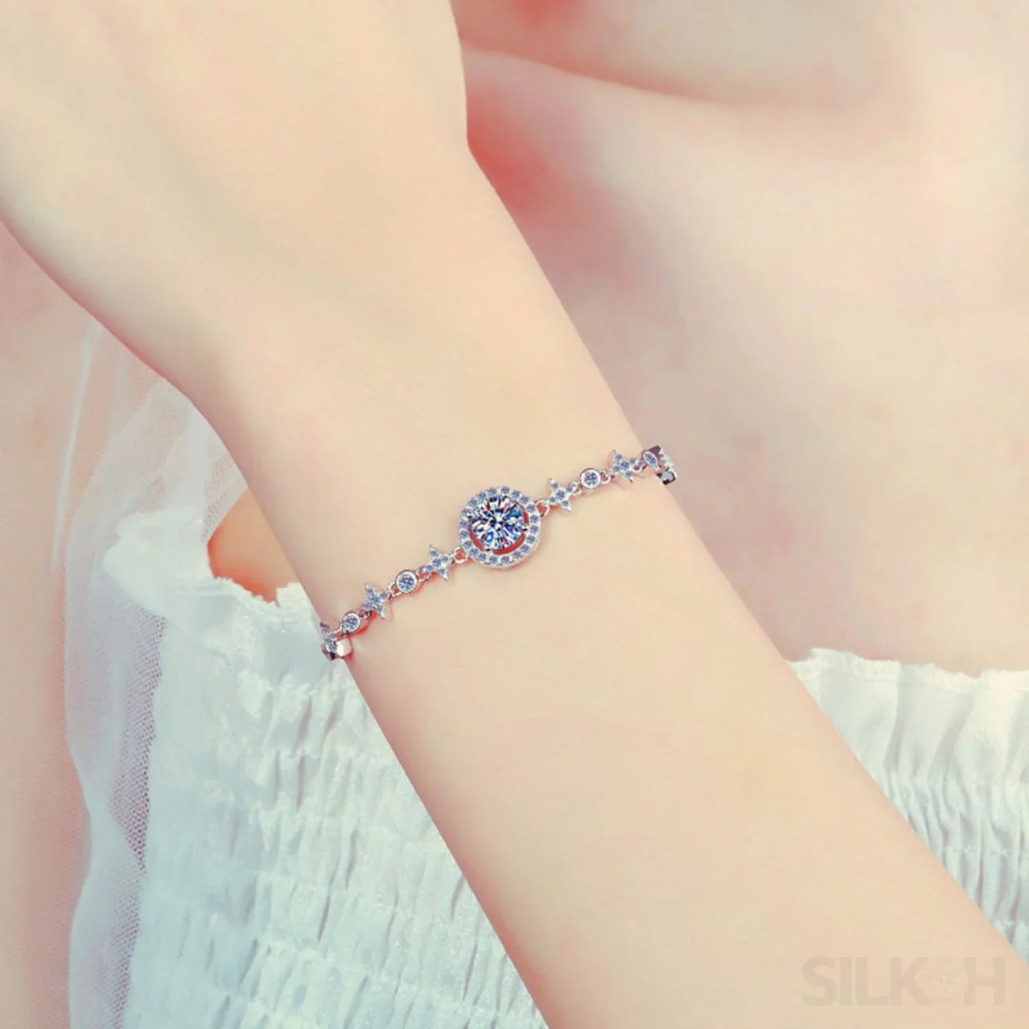 Star Adjustable Moissanite Bracelet Ada - Sassygrove