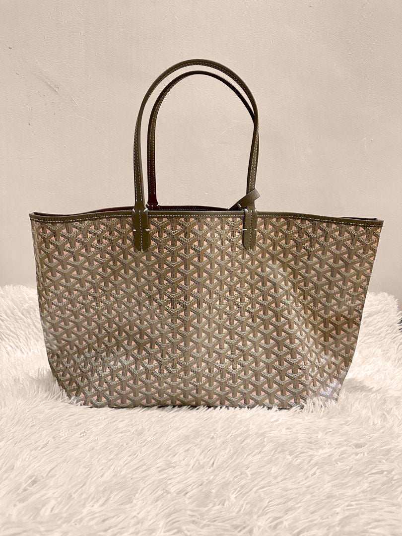Vivara Signature Carryall - Sassygrove
