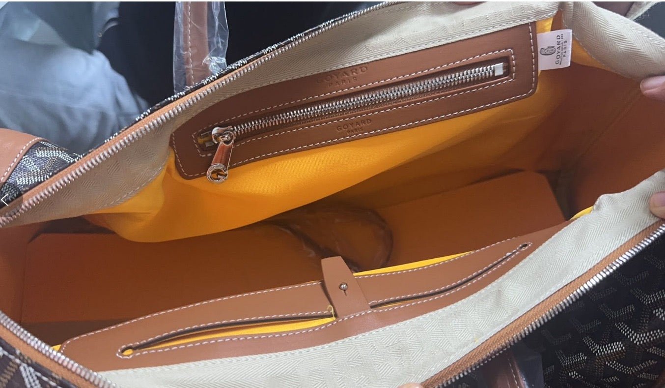 Aventra Luxe Duffle - Sassygrove