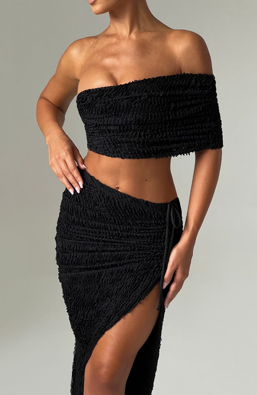 Elsa Midi Skirt - Black - Sassygrove
