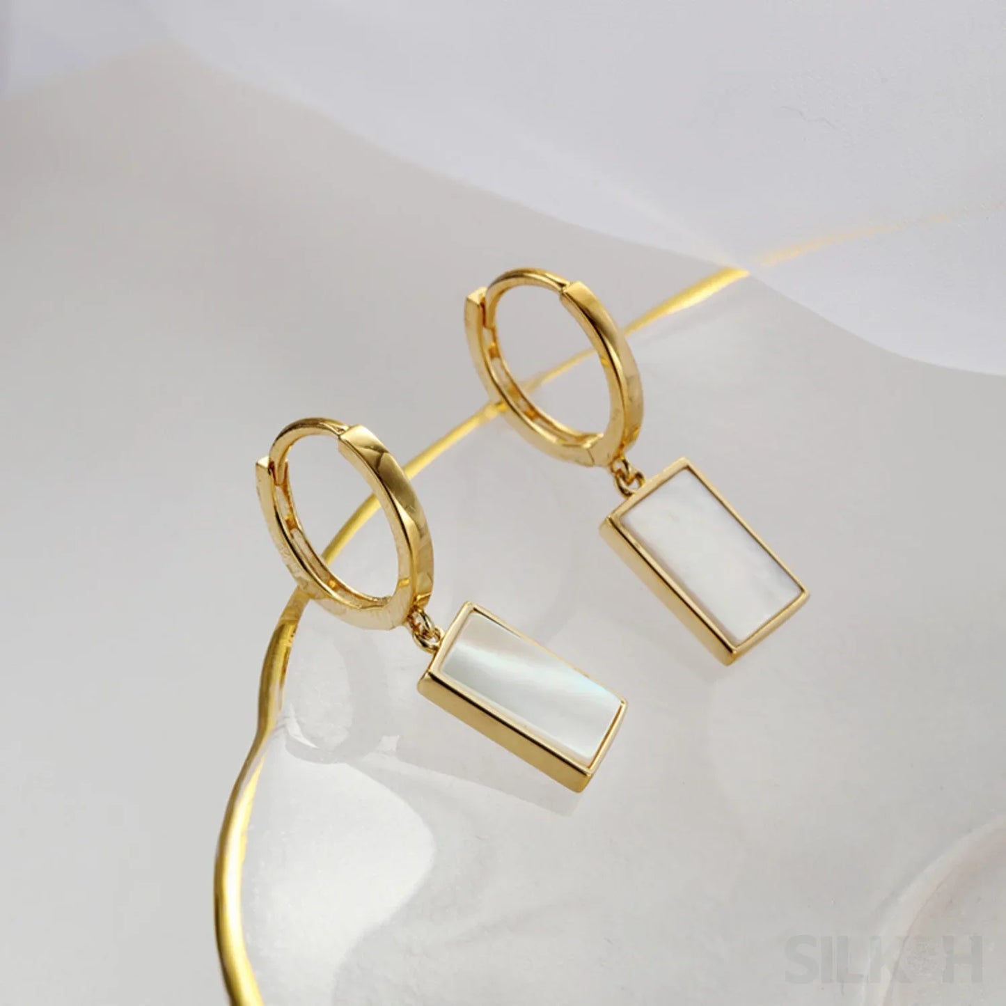 18K Gold Plated Sterling Silver Mother Of The Pearl Hoop Earrings Jay