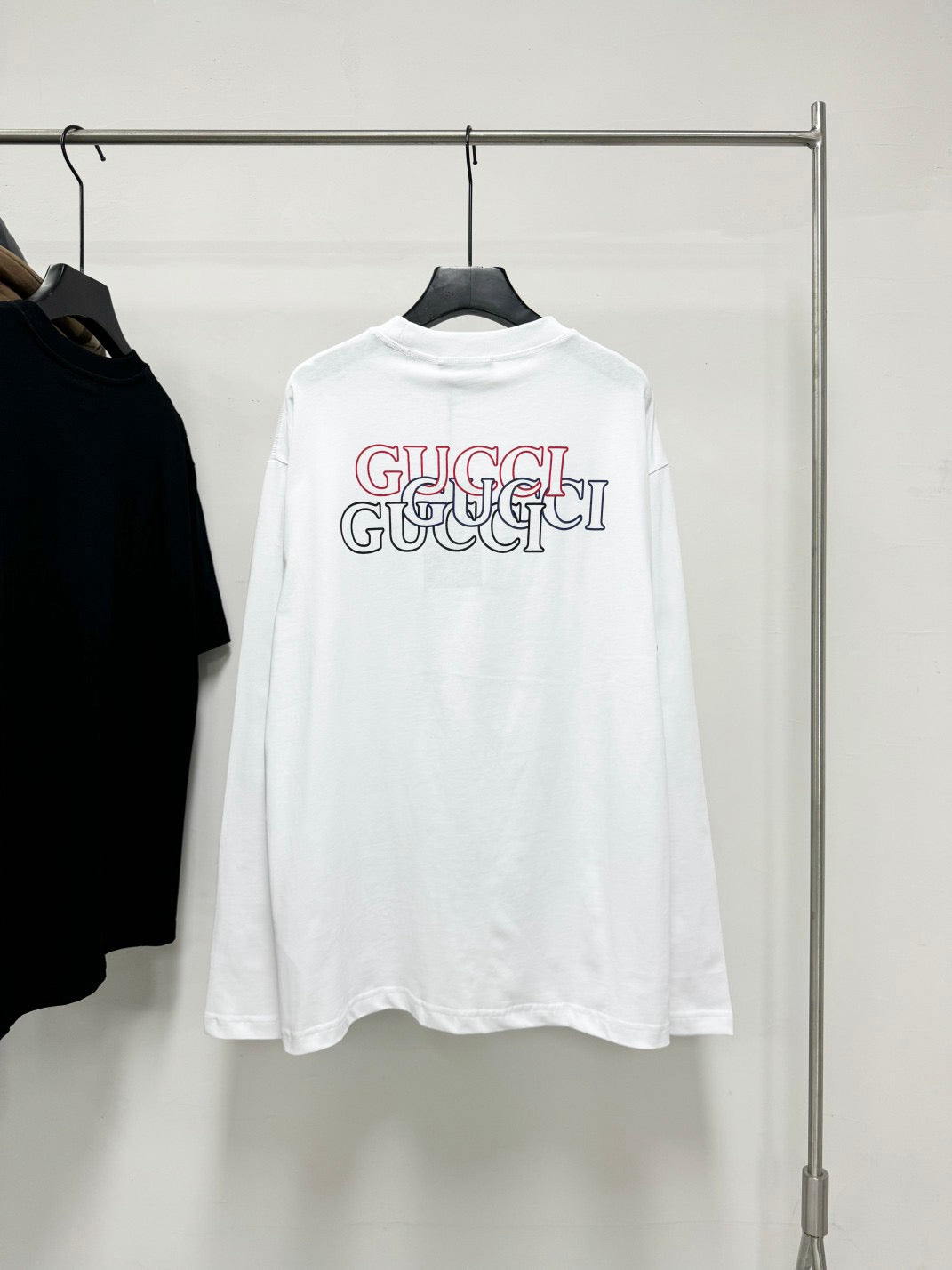 Minimal Luxe Logo Long Sleeve Tee - Sassygrove