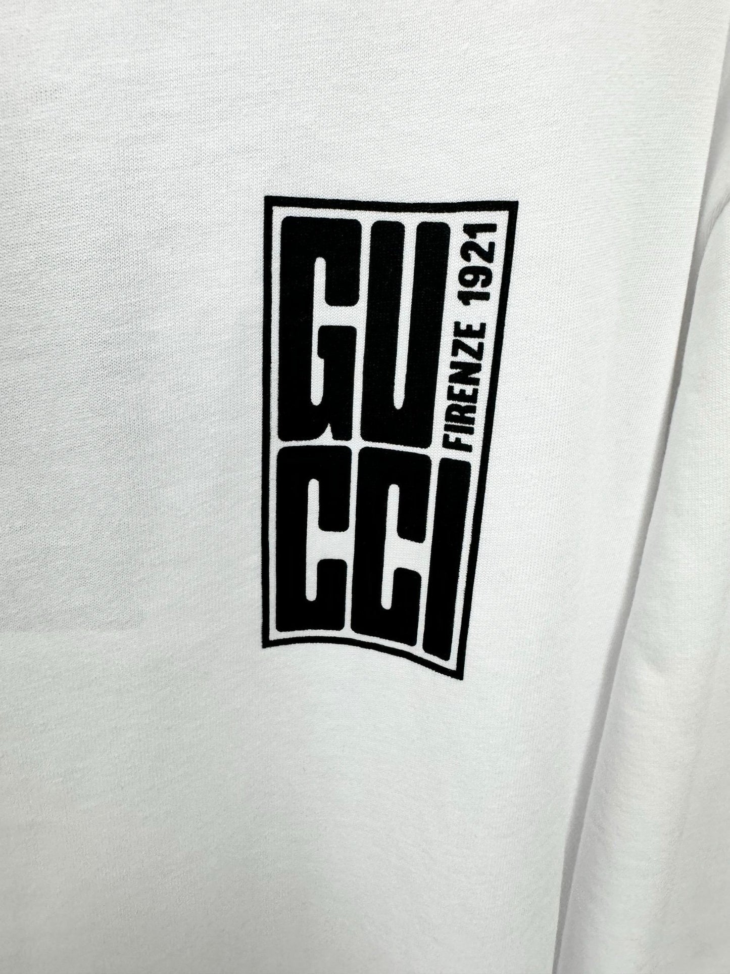 Minimal Luxe Logo Long Sleeve Tee - Sassygrove