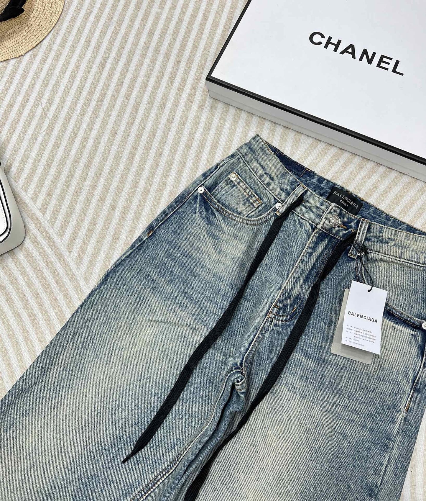 Vintage Wash Wide-Leg Jeans - Sassygrove