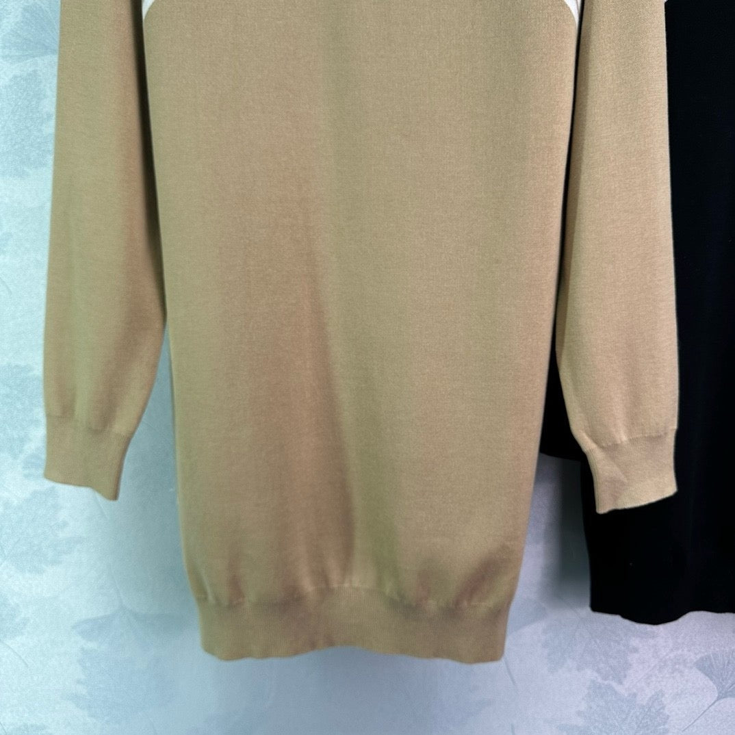 Equestrian Chain Motif Sweaters - Sassygrove