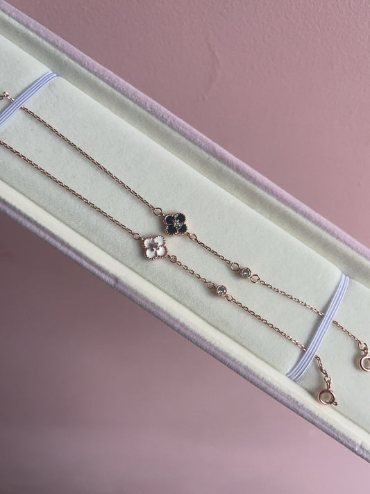 Dainty rose gold clover bracelet S925 - Sassygrove
