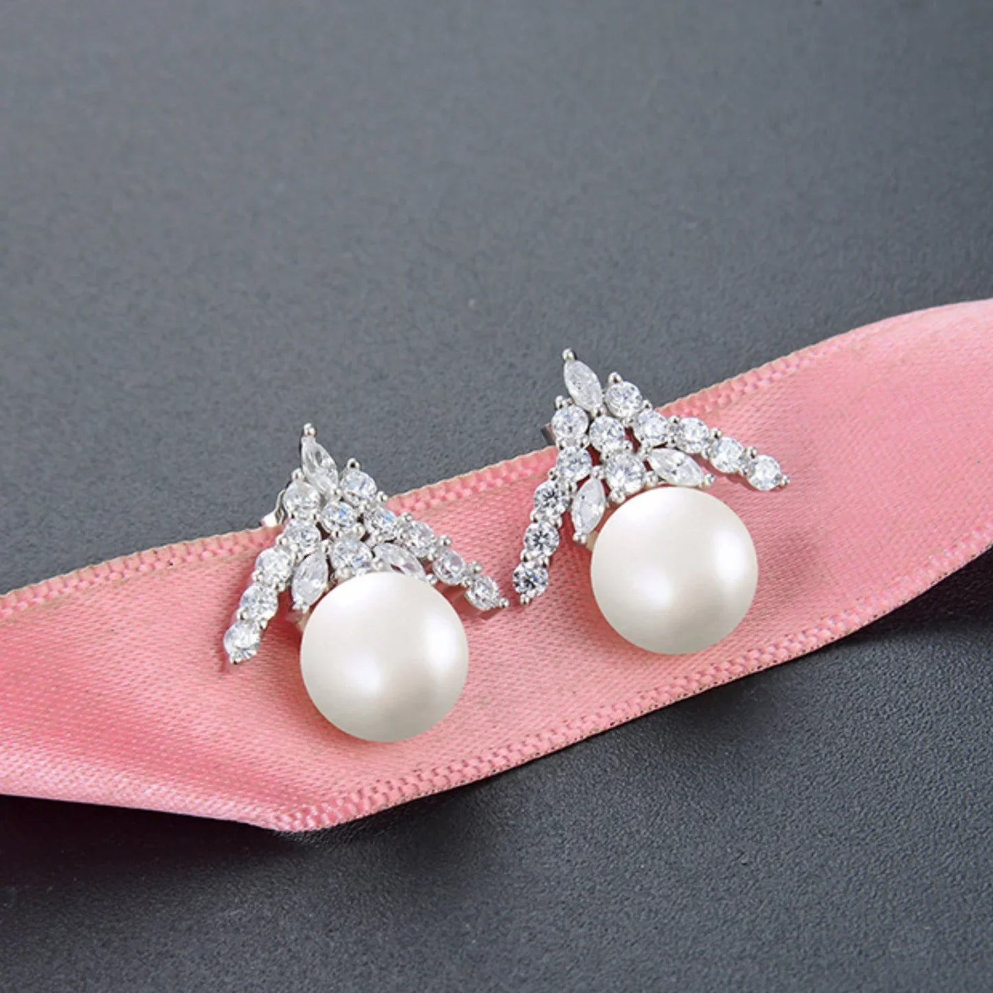 925 Sterling Silver Ice Queen Pearl Stud Earrings Arianna