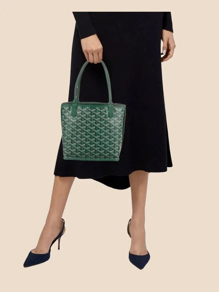 Veyra Revesible Mini Tote