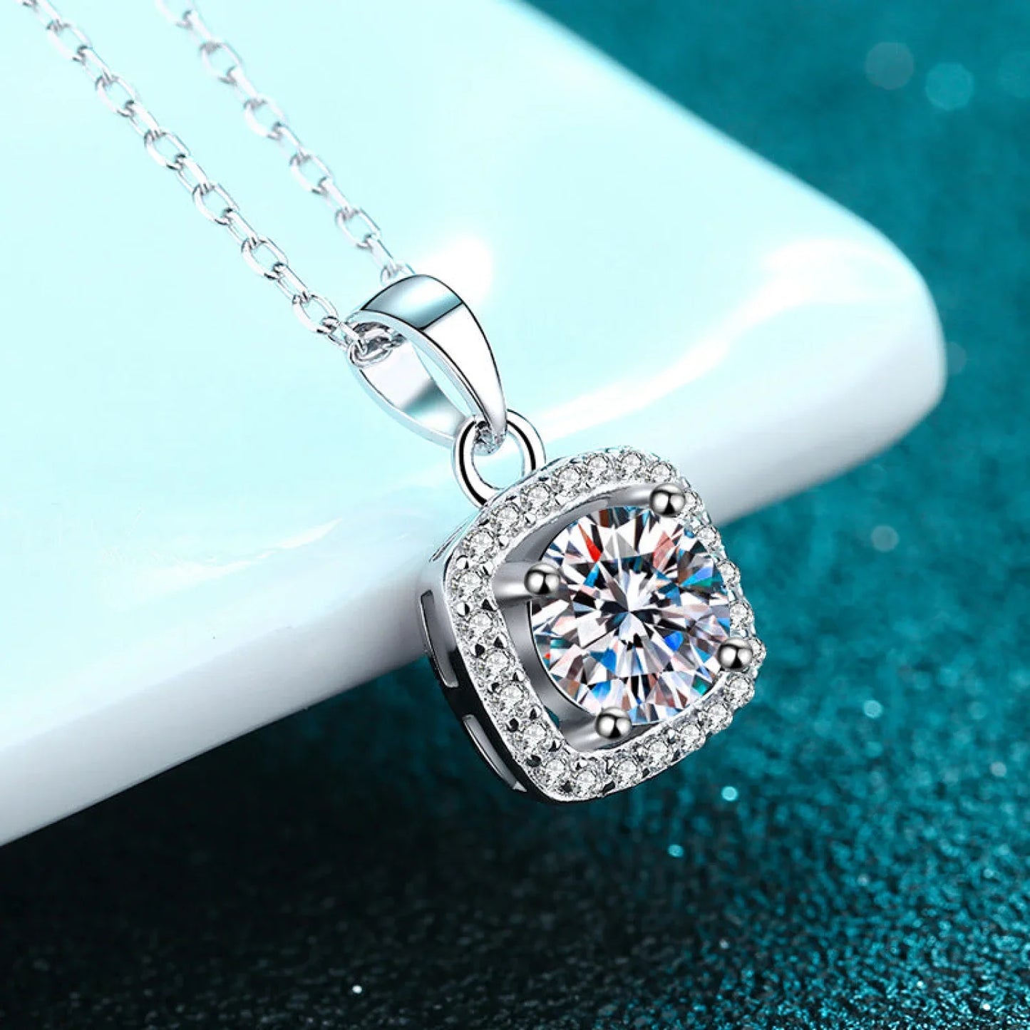 Square Shaped 925 Sterling Silver Moissanite Necklace Ema