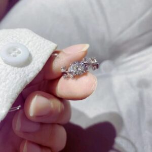 1 Carat Moissanite Sterling Silver Leaf Engagement Ring Ayla - Sassygrove